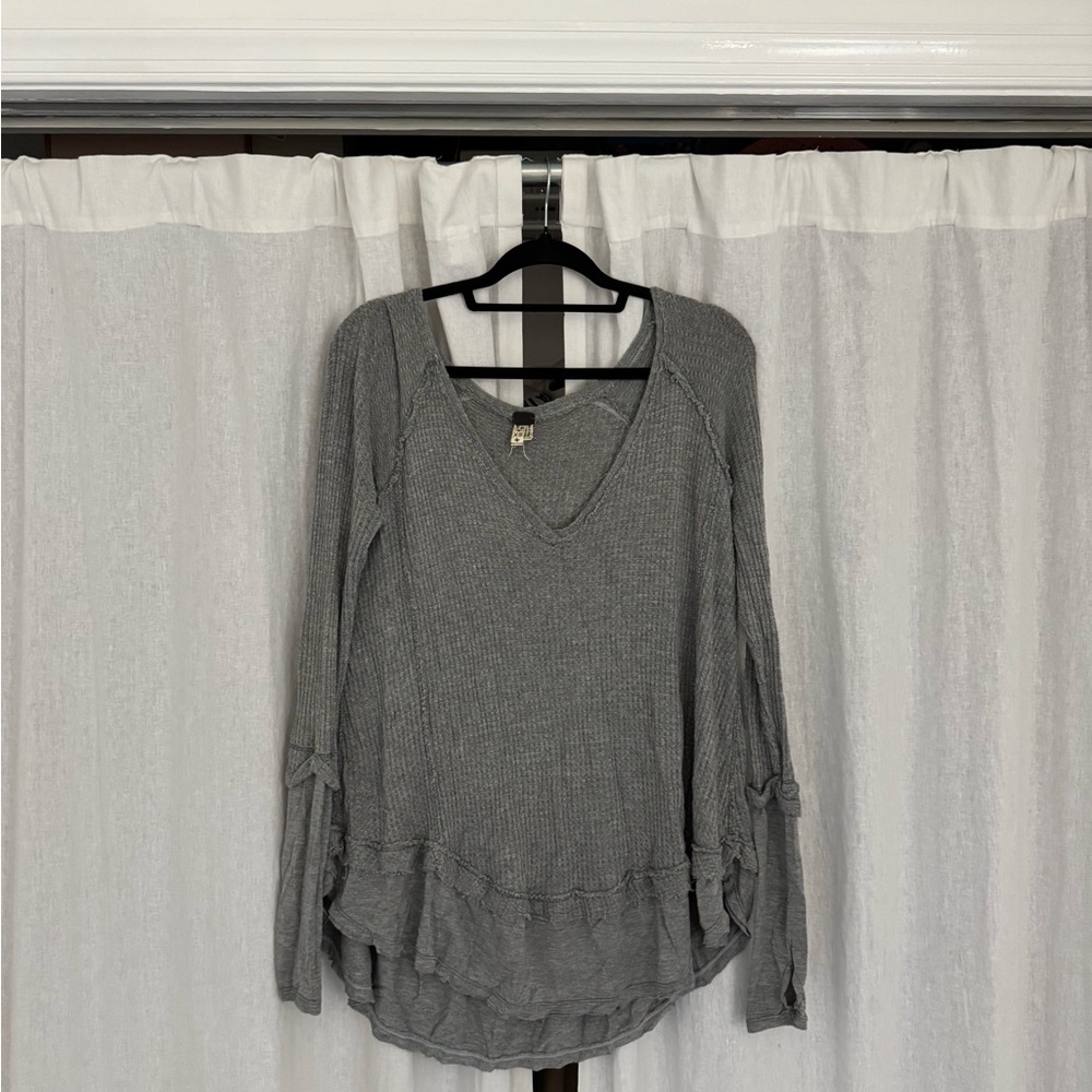 Free People Gray Long Sleeve Sweater